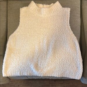 She and Sky Cream Boxy Tank Top with Mandarin Collar